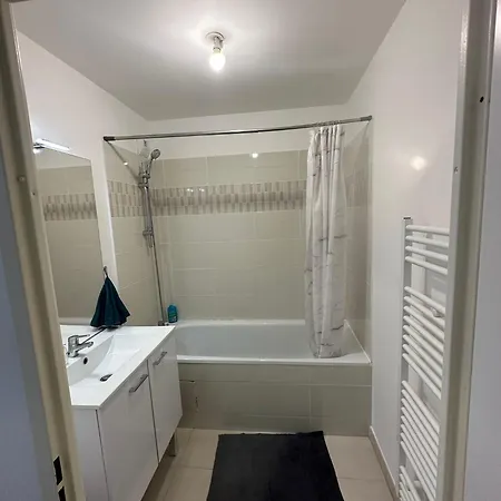 Chez Particulier A 5 Min Du Chu De * Rouen